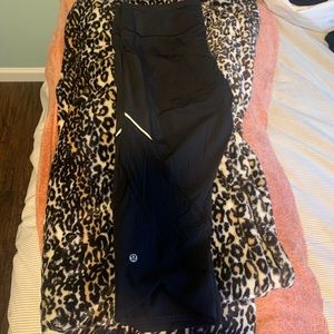 Lululemon black leggings